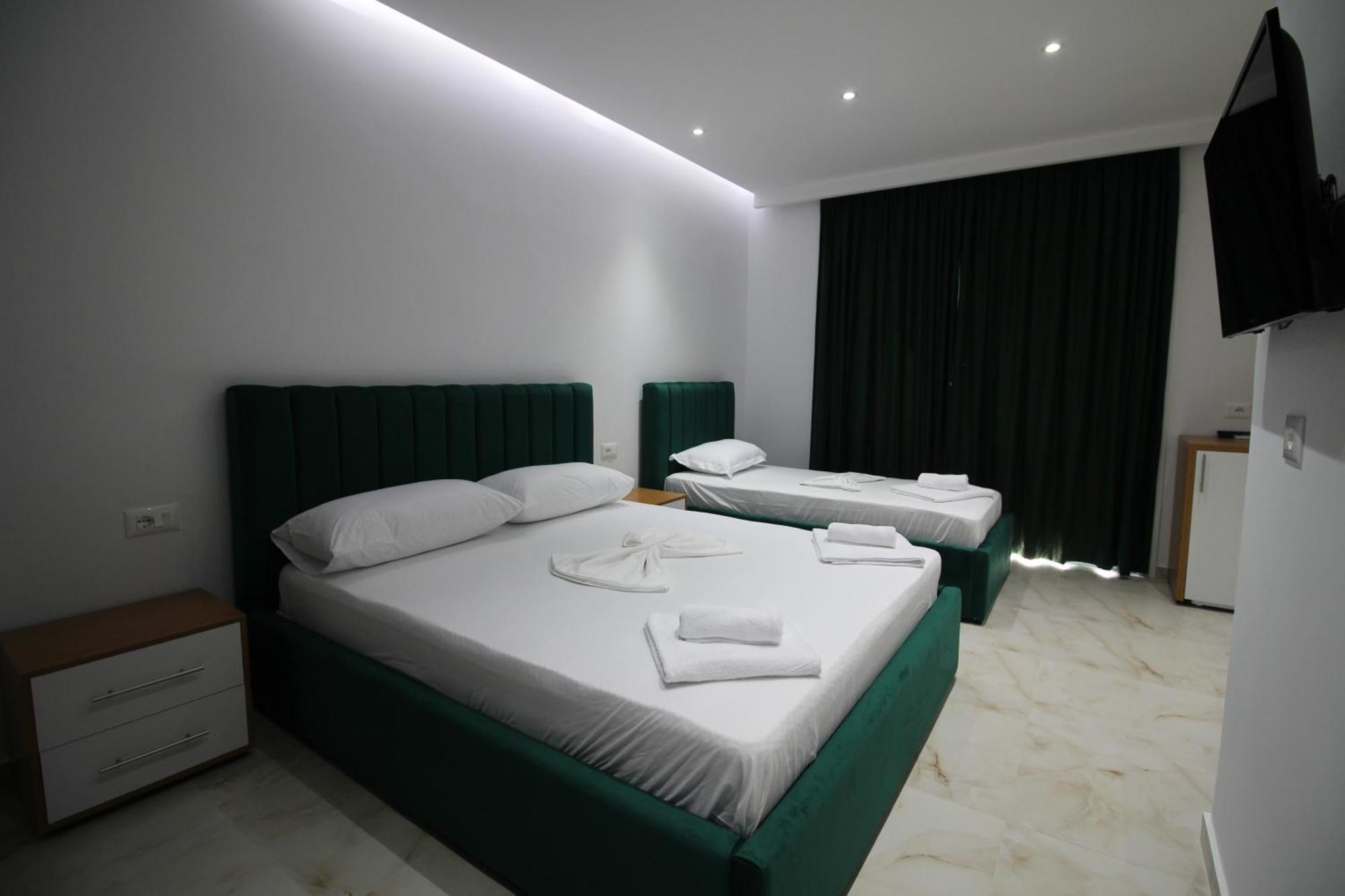 Moonshine Hotel Ksamil Exterior foto