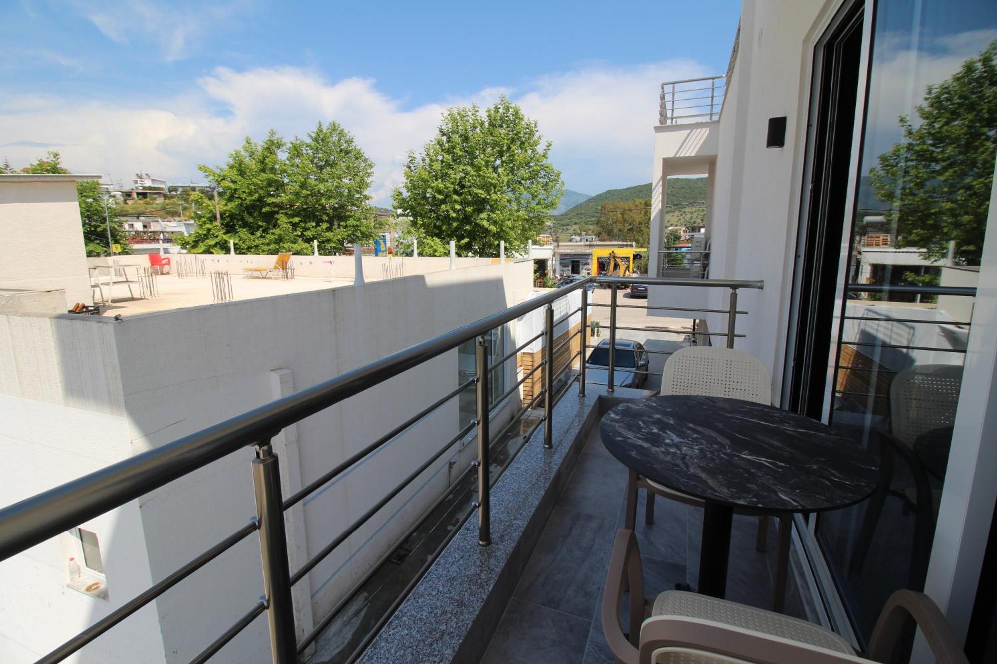 Moonshine Hotel Ksamil Exterior foto